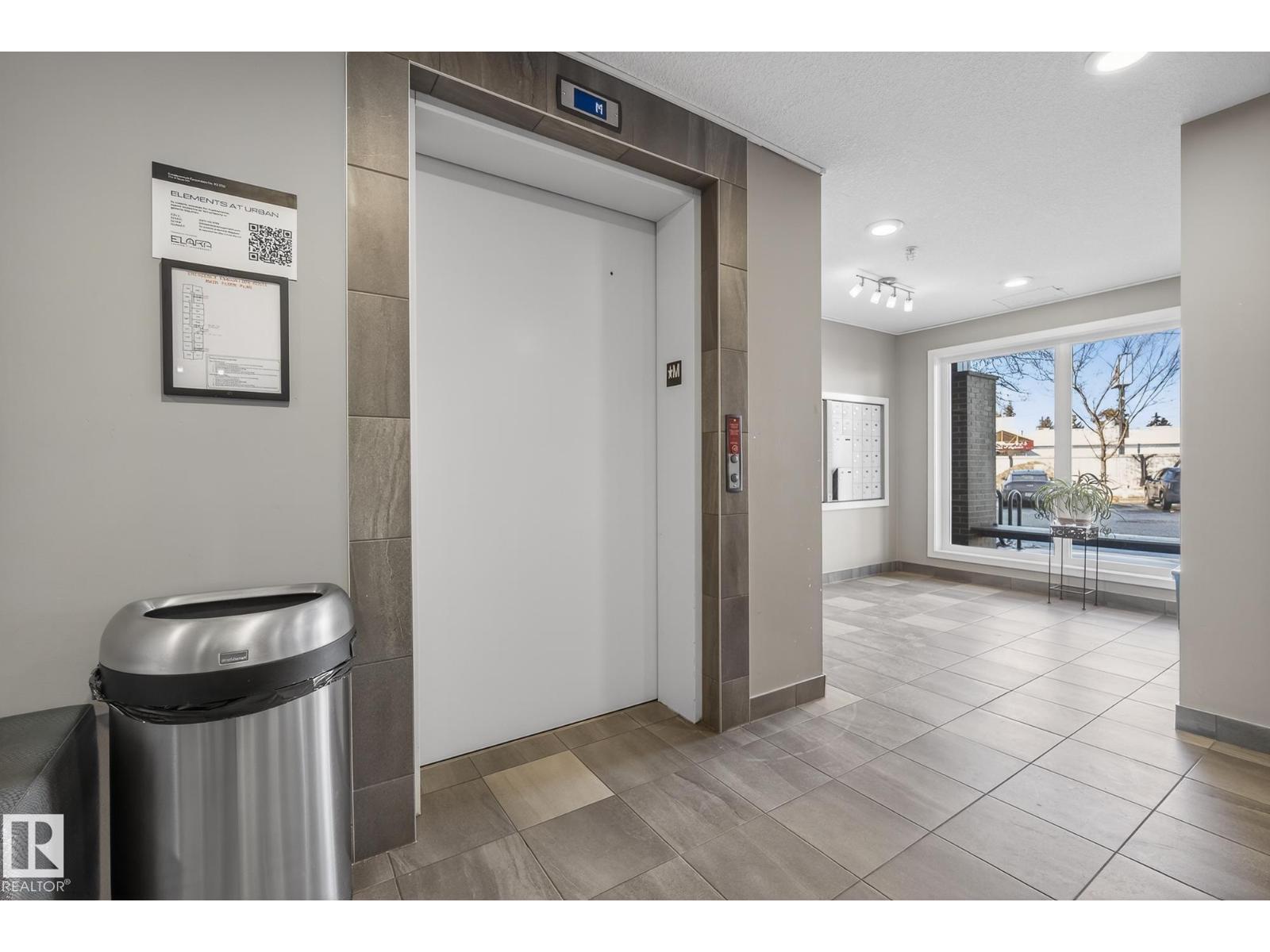 #405 7711 71 ST NW - 33