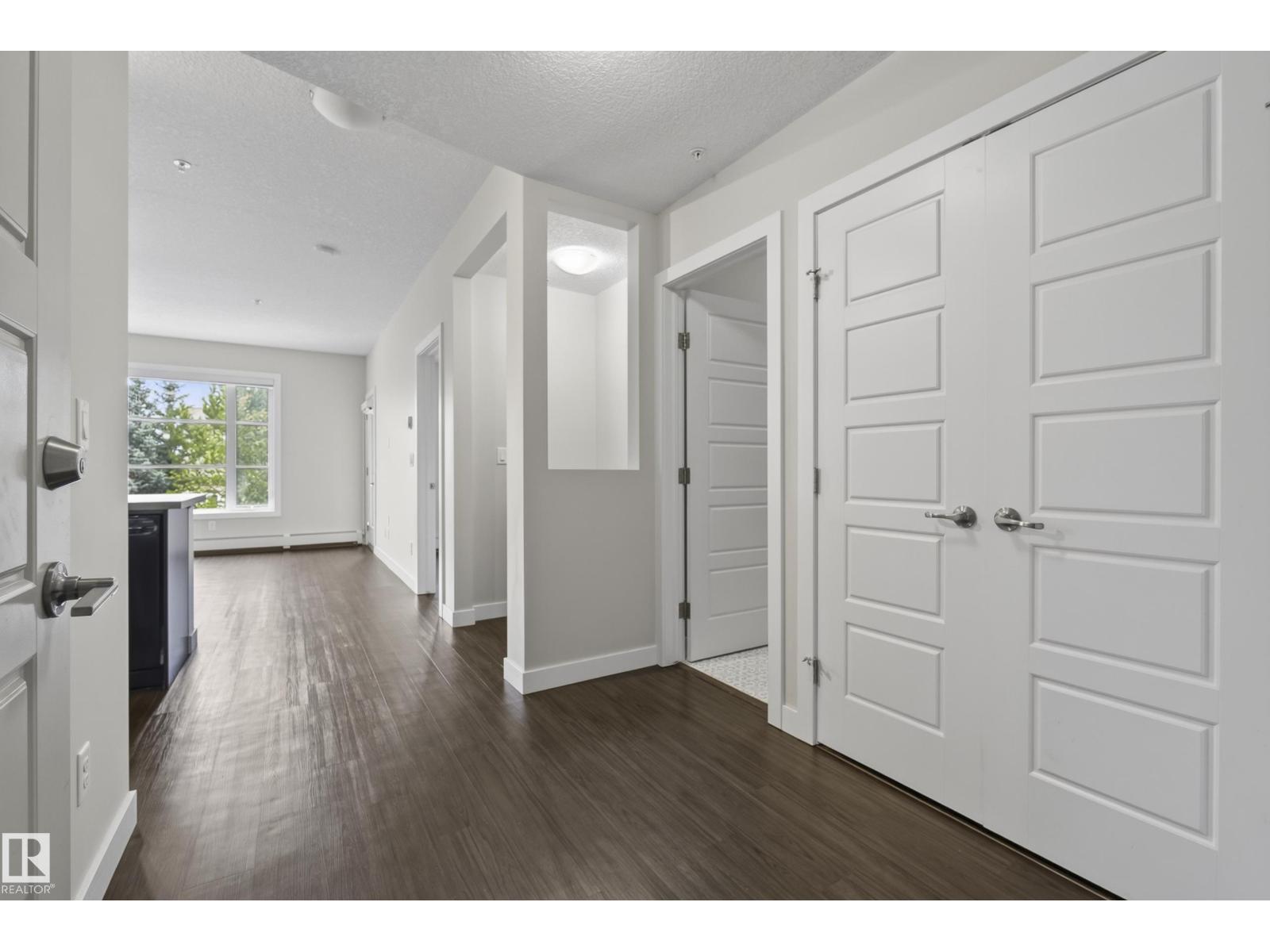 #206 2588 ANDERSON WY SW - 2