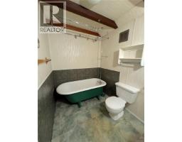 561 & 565 Island Hwy, Campbell River, BC V9W2B9 Photo 60