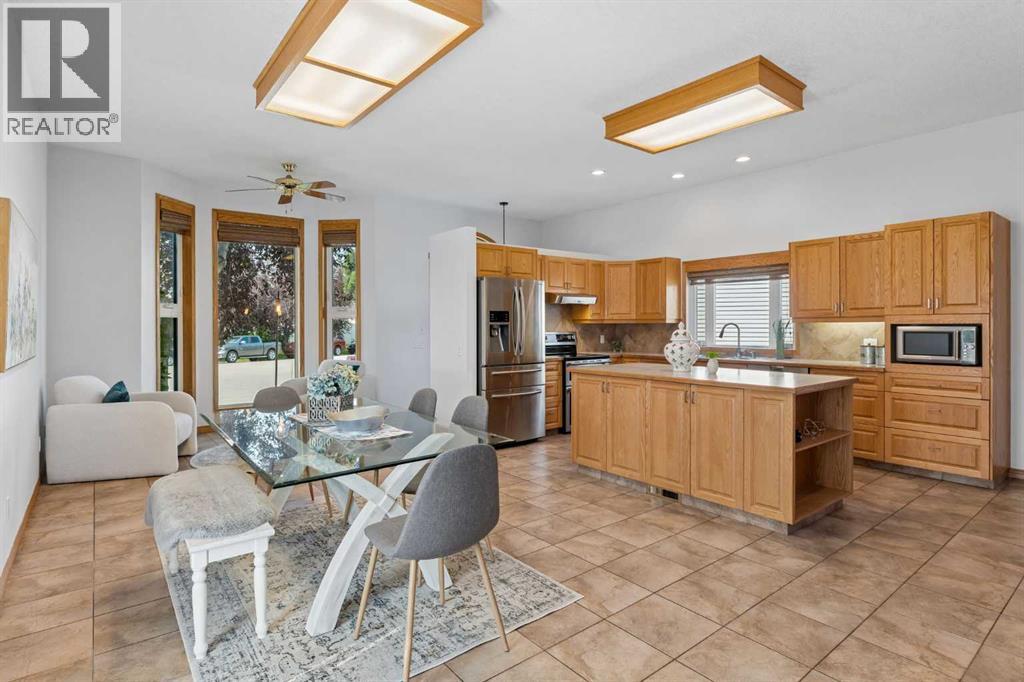 246 Mt Lorette Place SE - Image 10