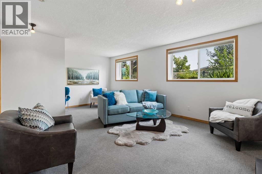 246 Mt Lorette Place SE - Image 23