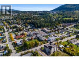 580 Shuswap Street Se, Salmon Arm, BC V1E2B9 Photo 20