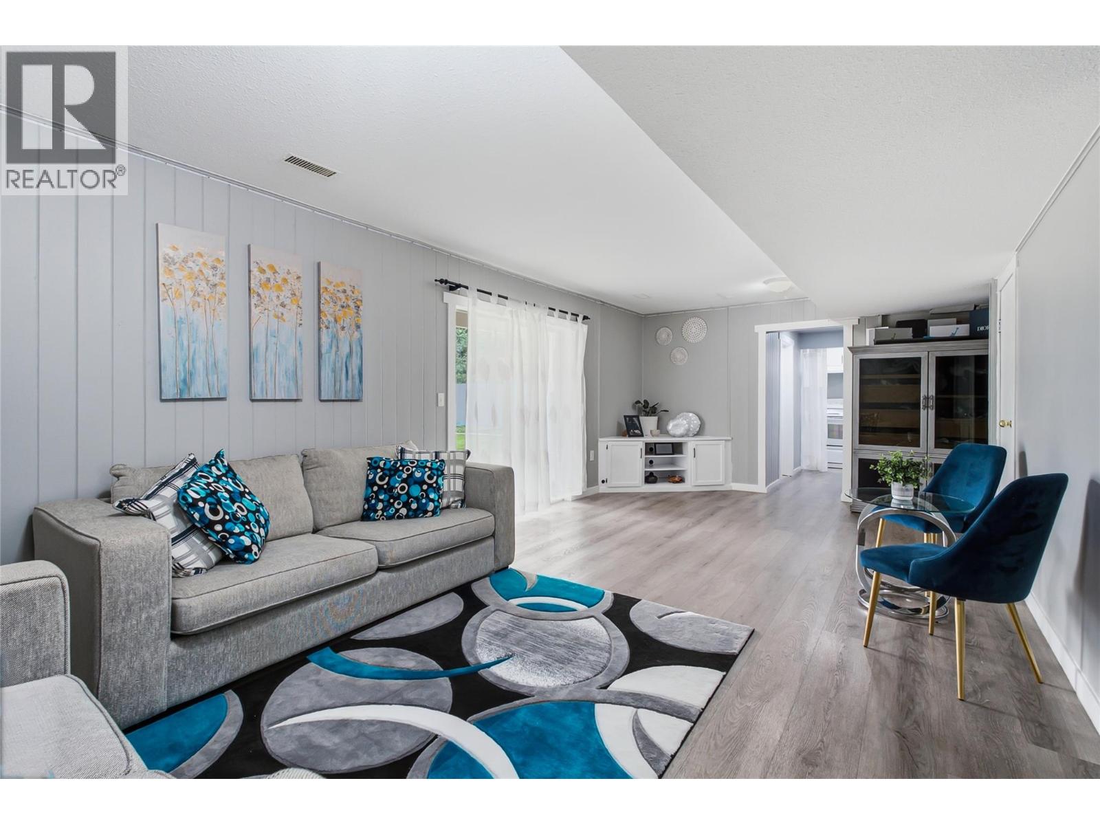  3140 Coventry Crescent, West Kelowna