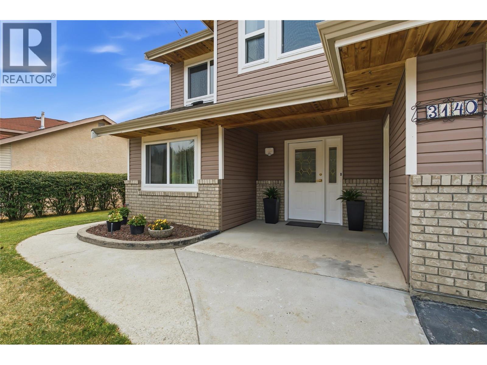  3140 Coventry Crescent, West Kelowna