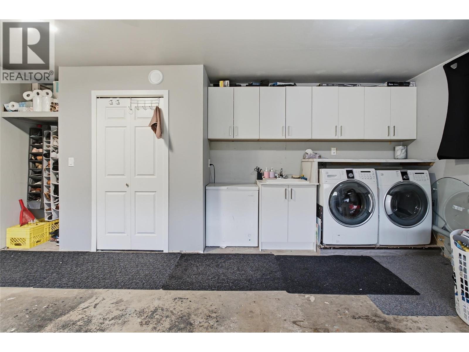 3140 Coventry Crescent - 31