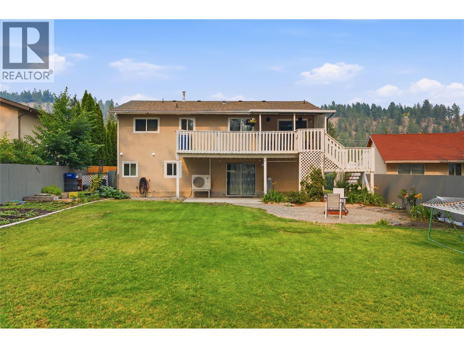  3140 Coventry Crescent, West Kelowna
