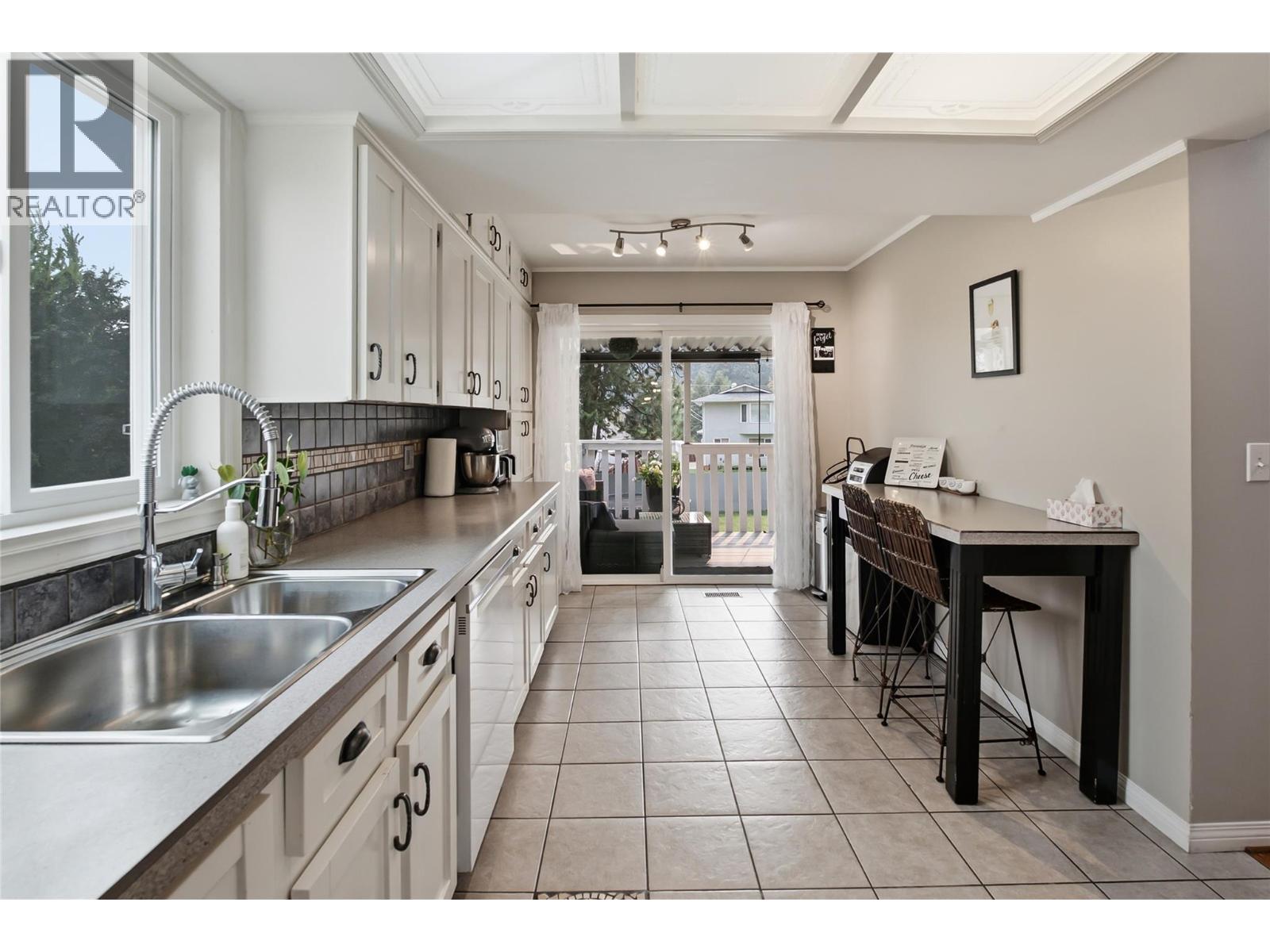  3140 Coventry Crescent, West Kelowna
