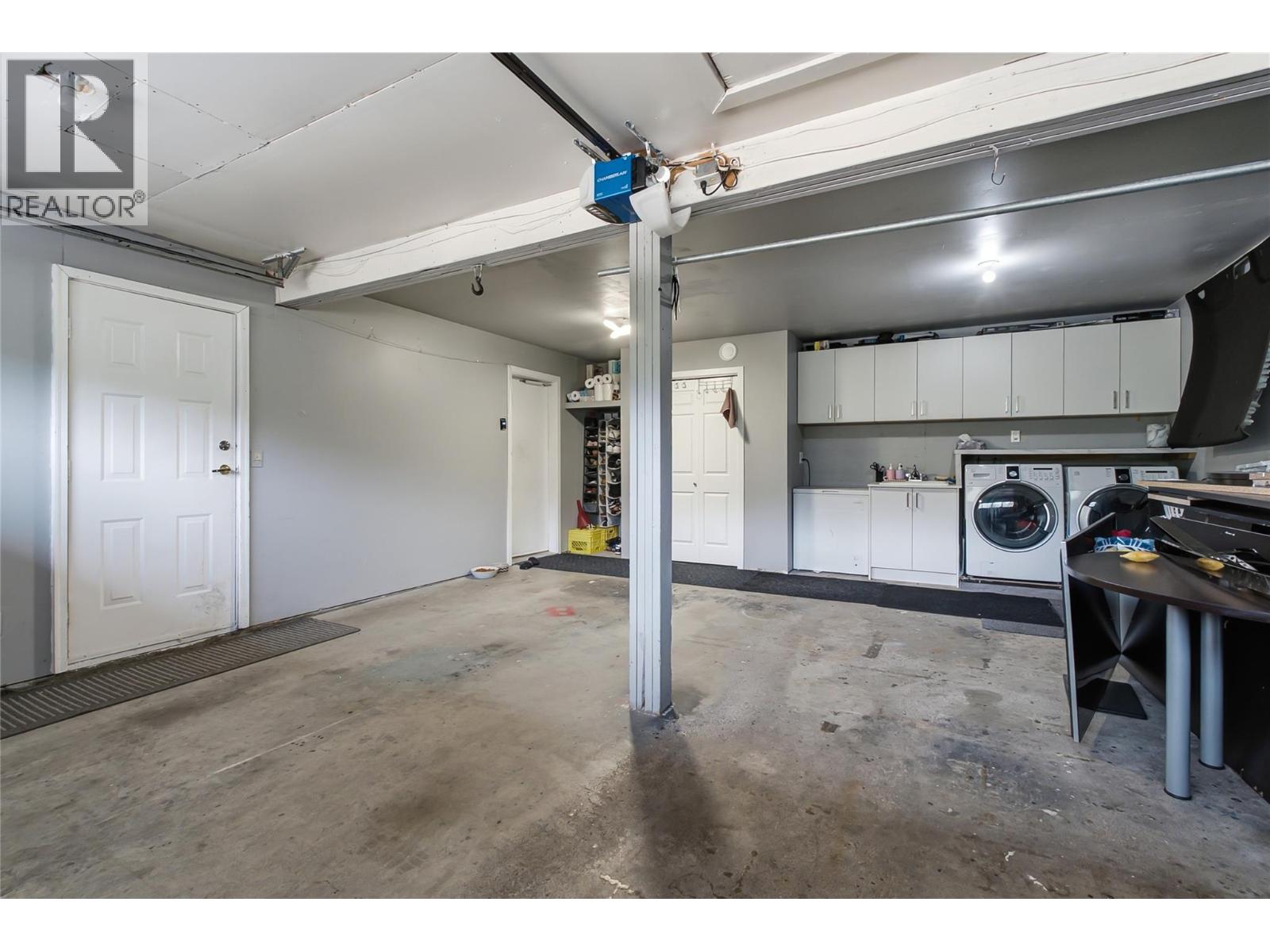  3140 Coventry Crescent, West Kelowna