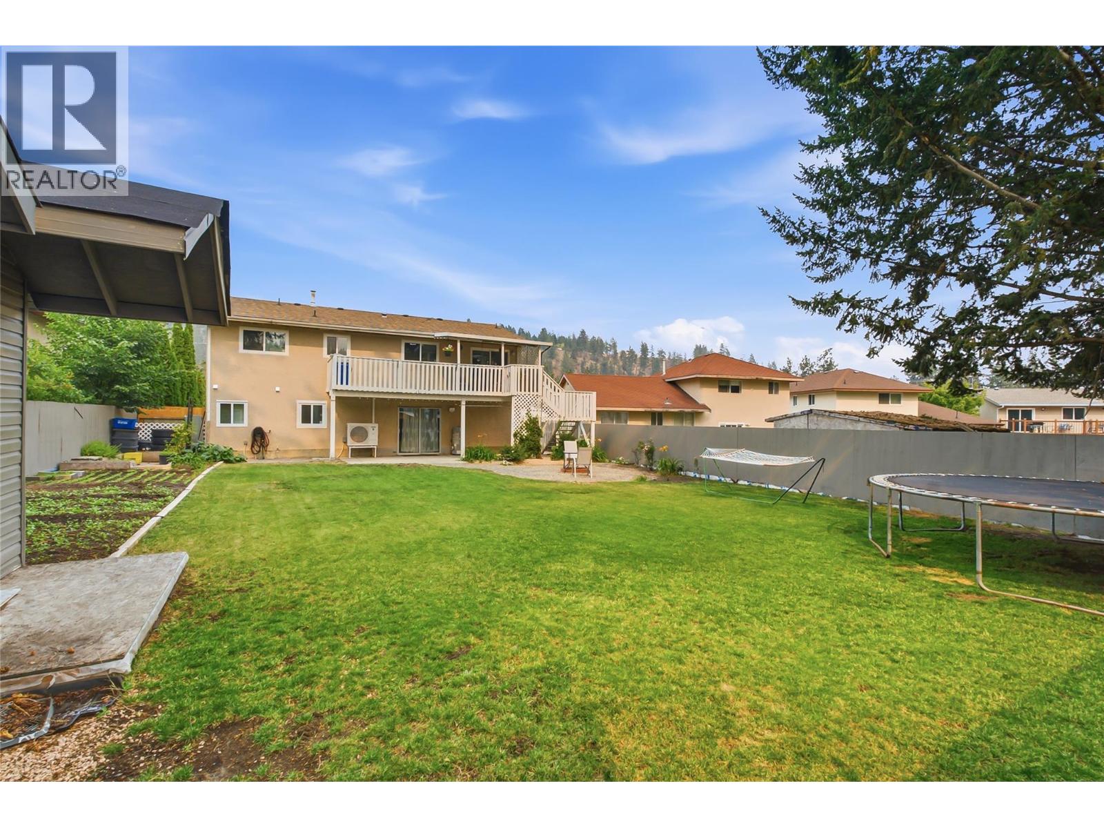  3140 Coventry Crescent, West Kelowna