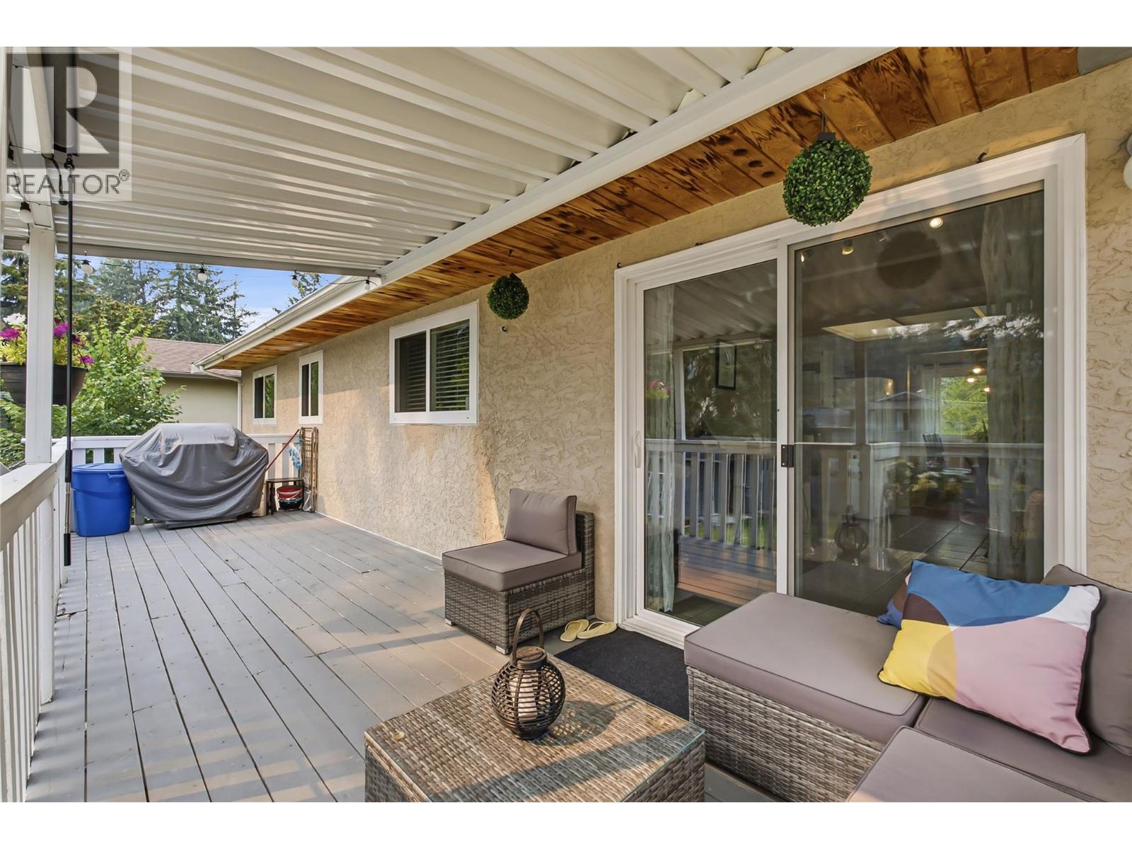 3140 Coventry Crescent, West Kelowna