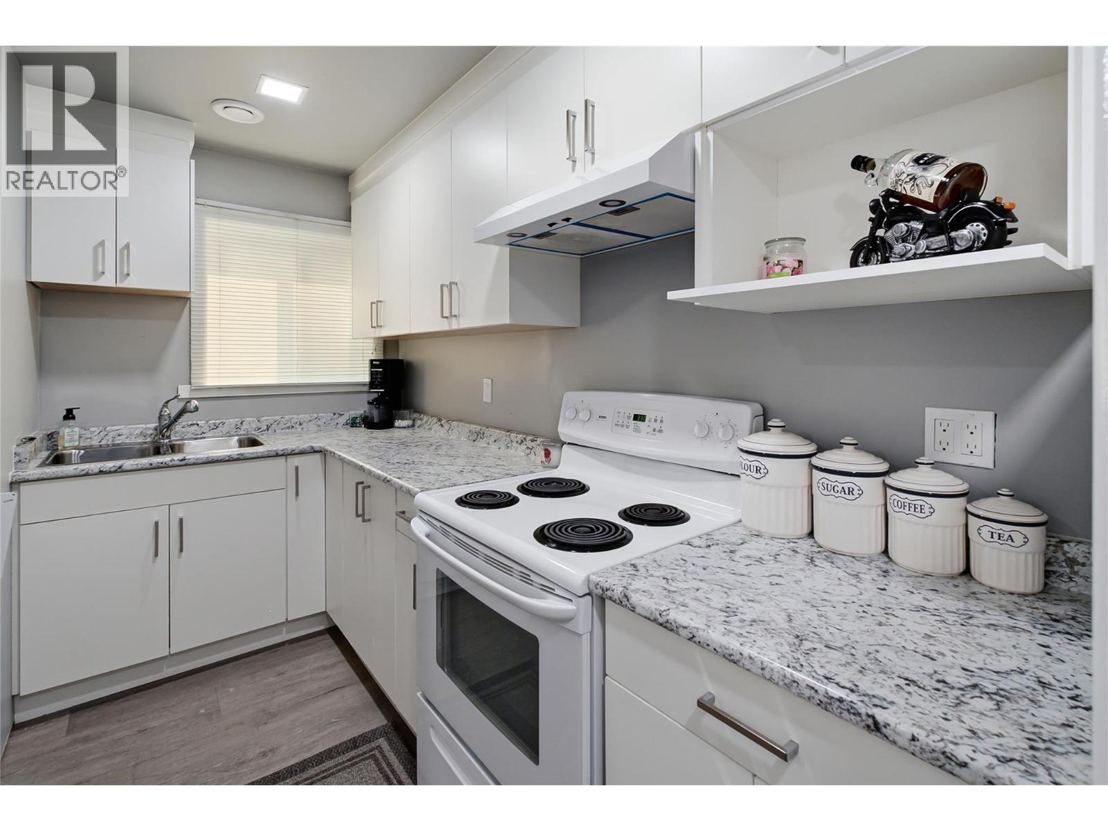  3140 Coventry Crescent, West Kelowna