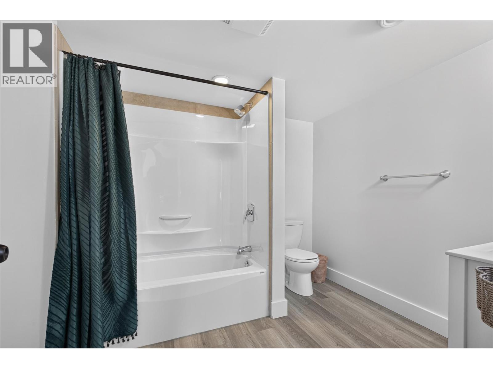 5507 Lee Lane - Image 33