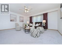2 Lindridge Avenue, Brampton, ON L6S3W9 Photo 12
