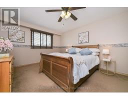 2 Lindridge Avenue, Brampton, ON L6S3W9 Photo 15