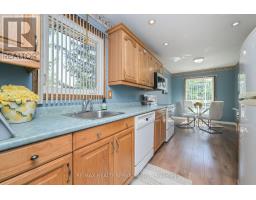2 Lindridge Avenue, Brampton, ON L6S3W9 Photo 8