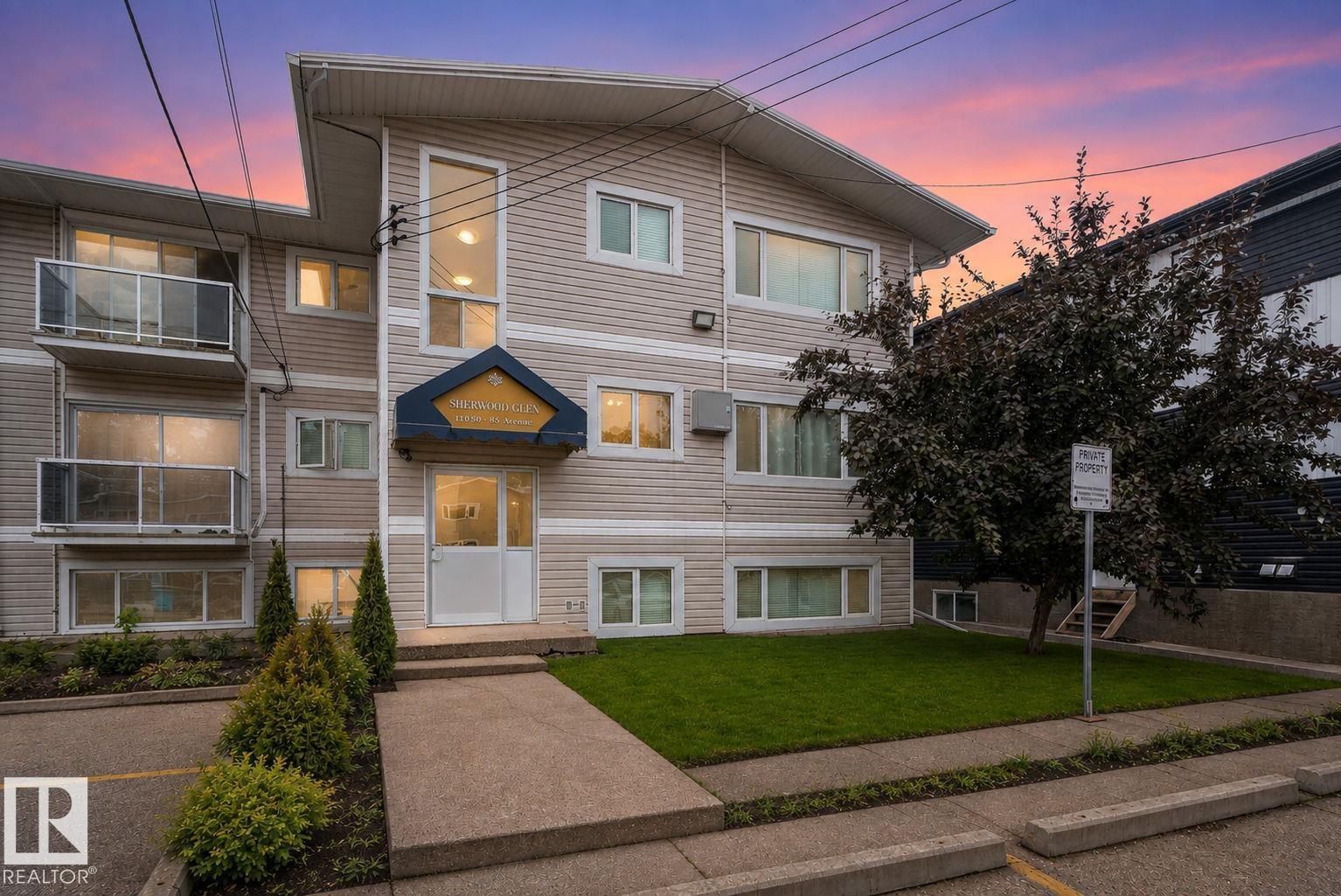 #9 10730 84 AV NW - Image 22