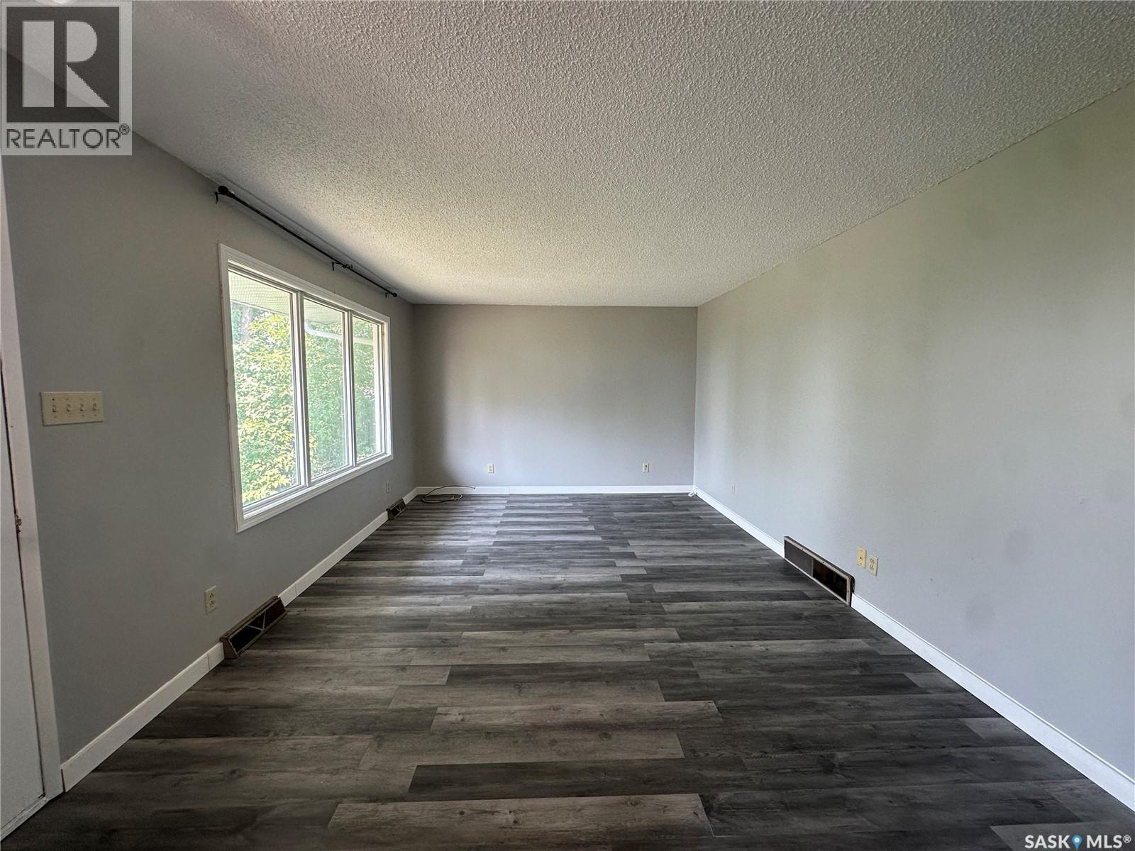 429 2nd STREET - 12