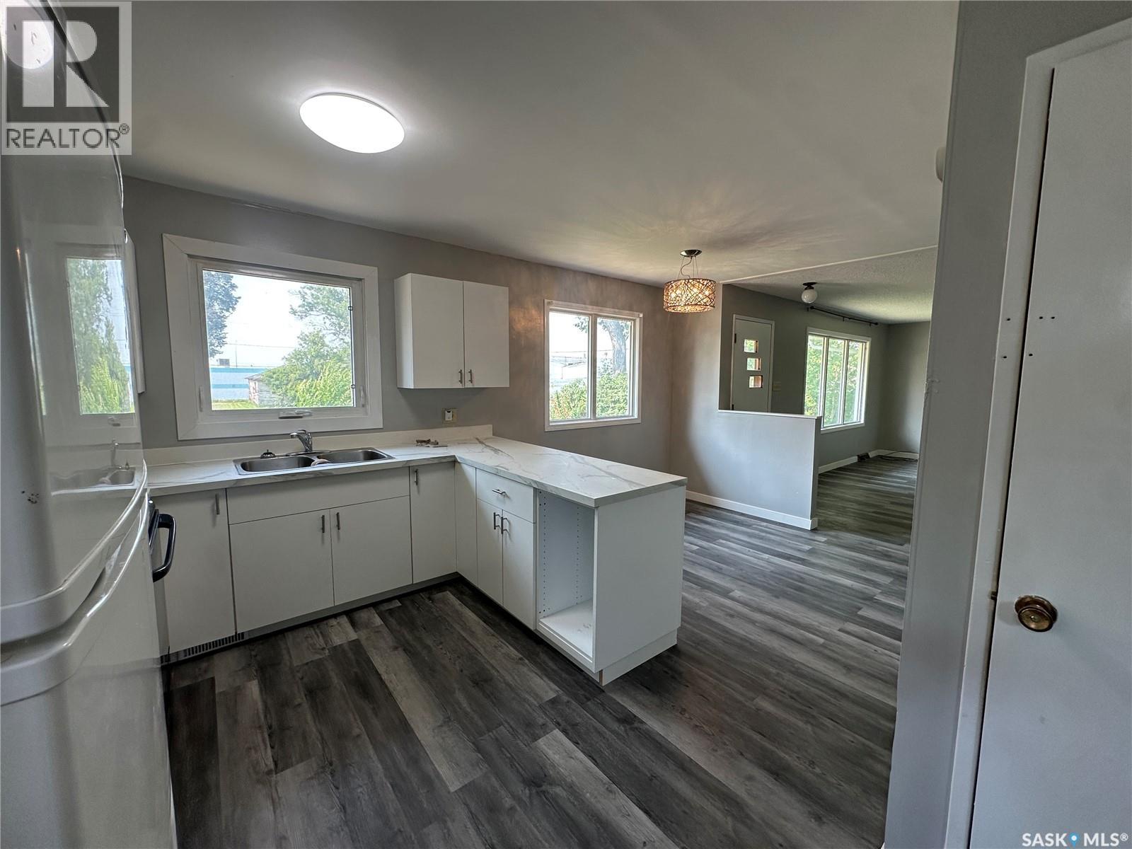 429 2nd STREET - 4