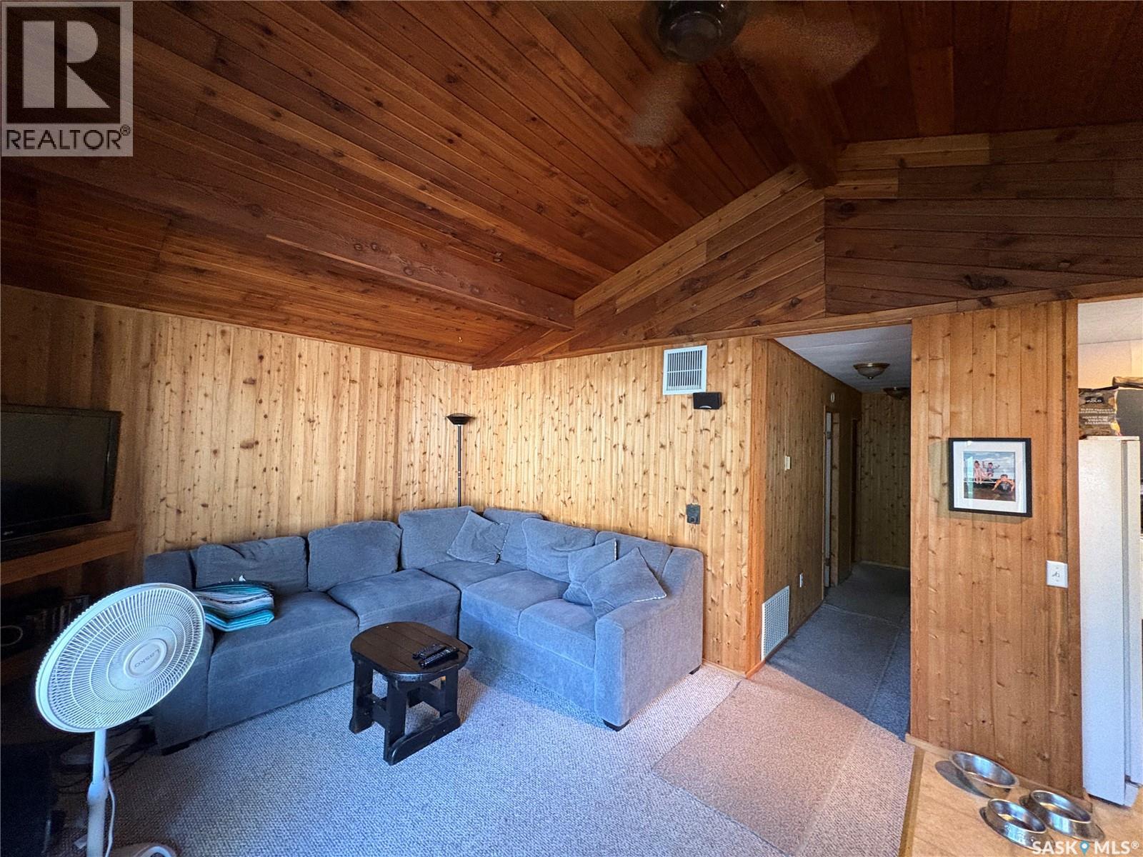 9 Hunter BAY - Image 10