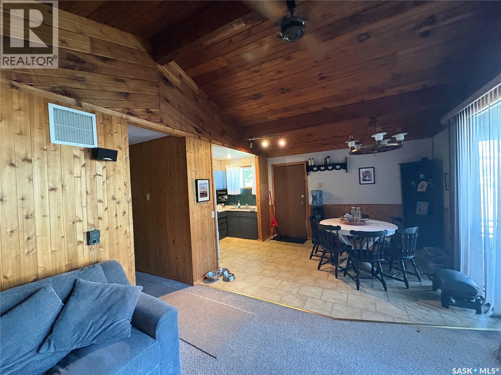 9 Hunter BAY - Image 14