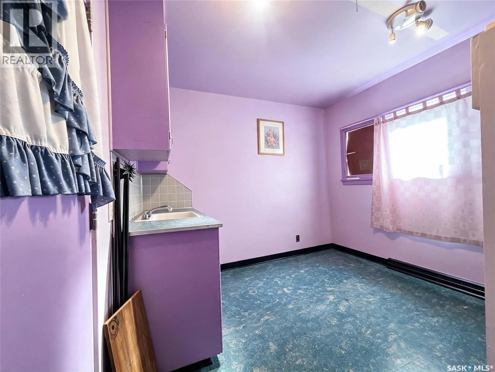 E 135-145 3rd STREET E - 27