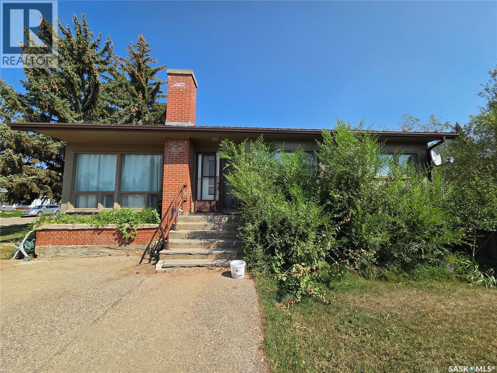 E 135-145 3rd STREET E - 3