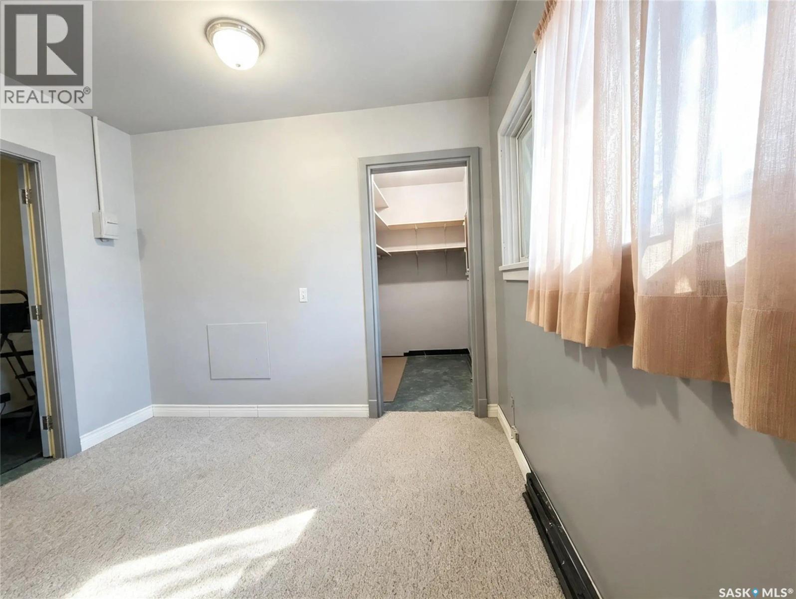 E 135-145 3rd STREET E - Image 33