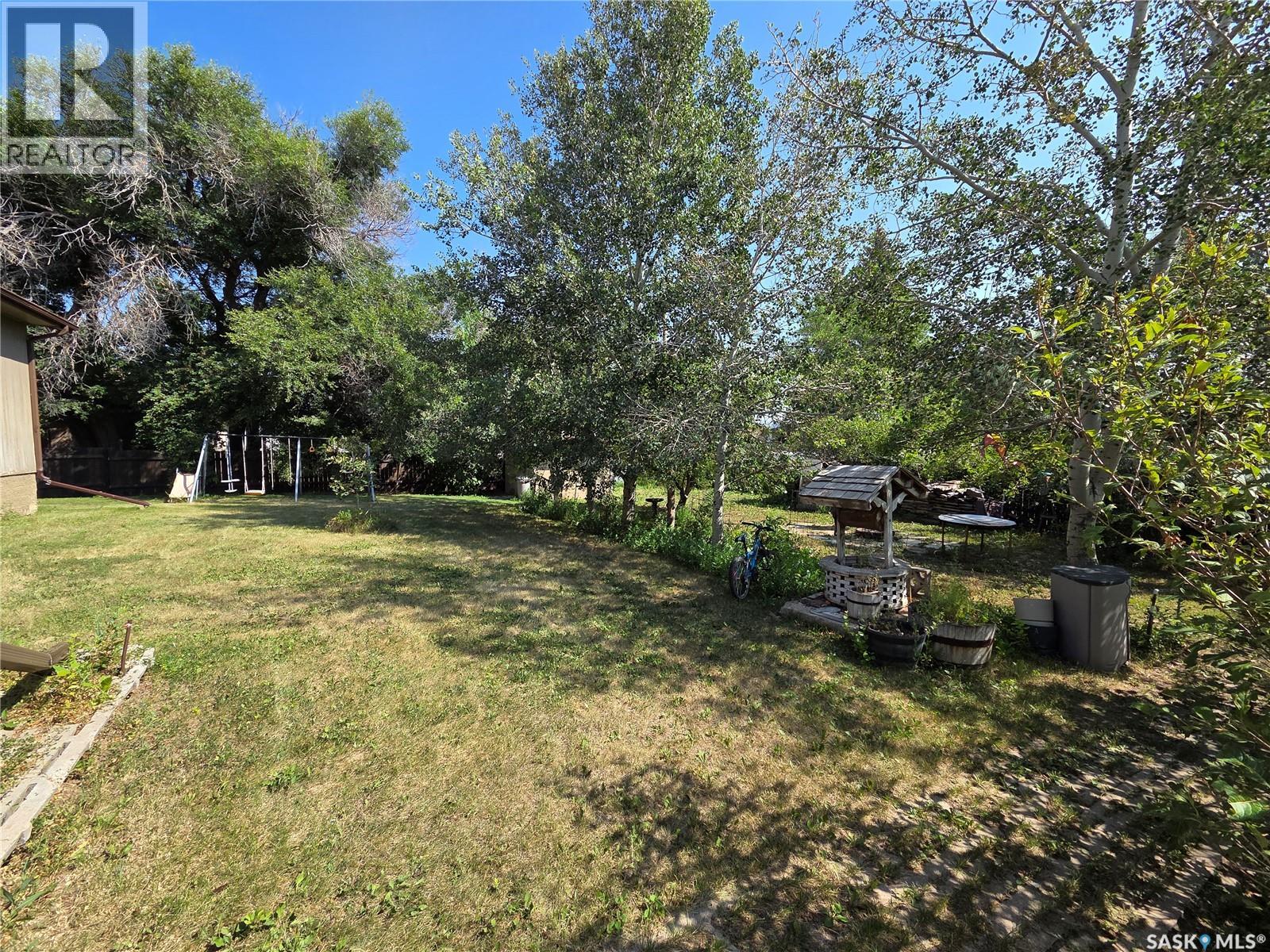 E 135-145 3rd STREET E - 42