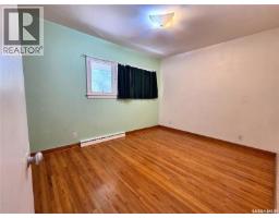 Foyer - E 135-145 3rd Street E, Fox Valley, SK S0N0V0 Photo 15