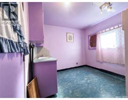 E 135-145 3rd Street E, Fox Valley, SK S0N0V0 Photo 27