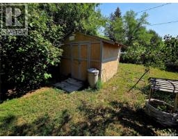 E 135-145 3rd Street E, Fox Valley, SK S0N0V0 Photo 48
