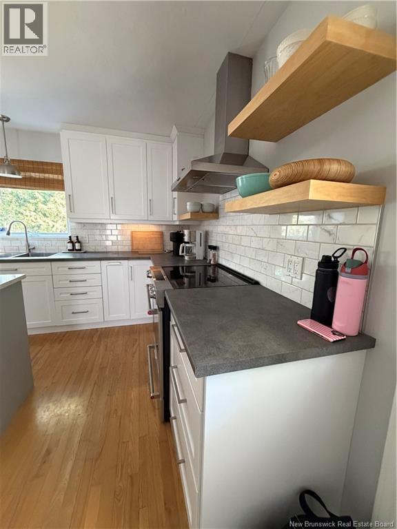 89 Winter Avenue - 11