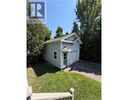 Family room - 89 Winter Avenue, Moncton, NB E1C5X3 Photo 6