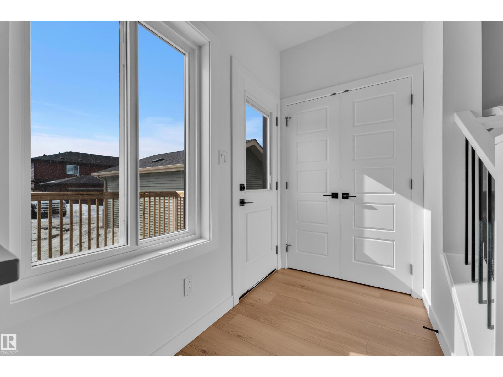 9827 107A AV - Image 8