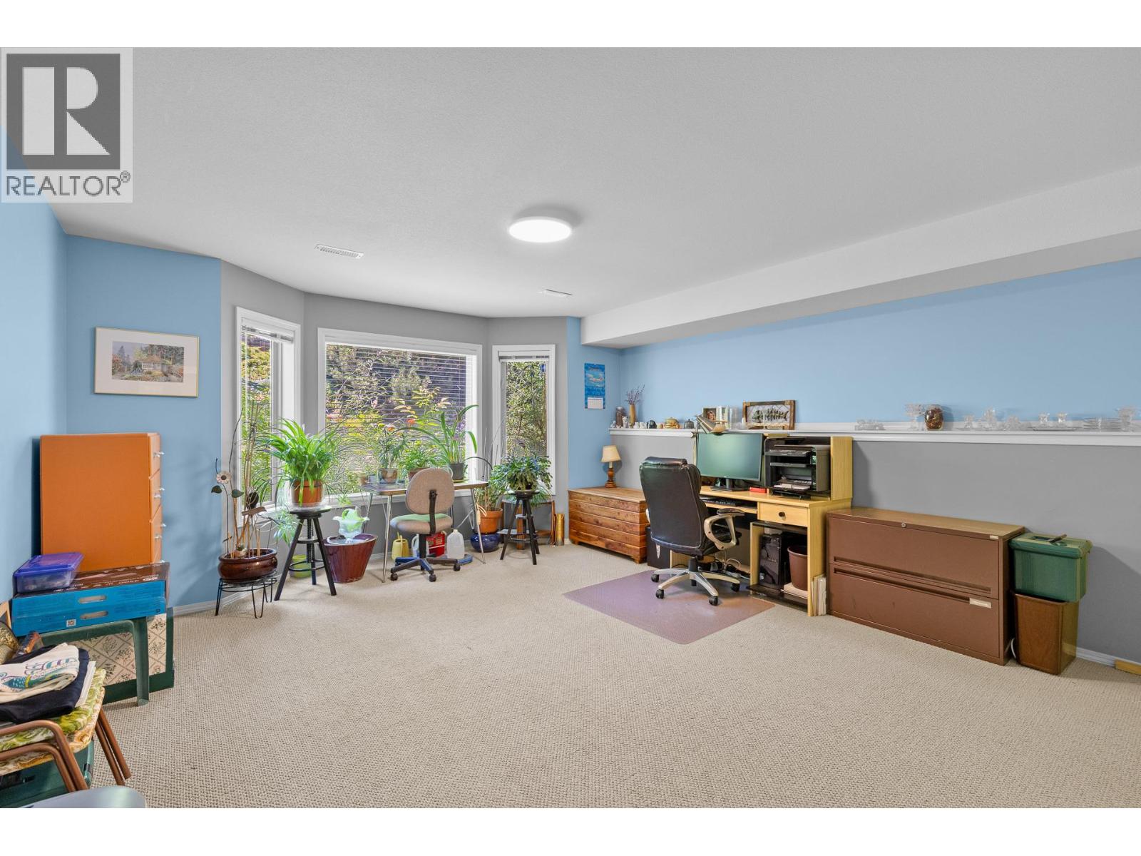 #10 2100 Boucherie Road - 34