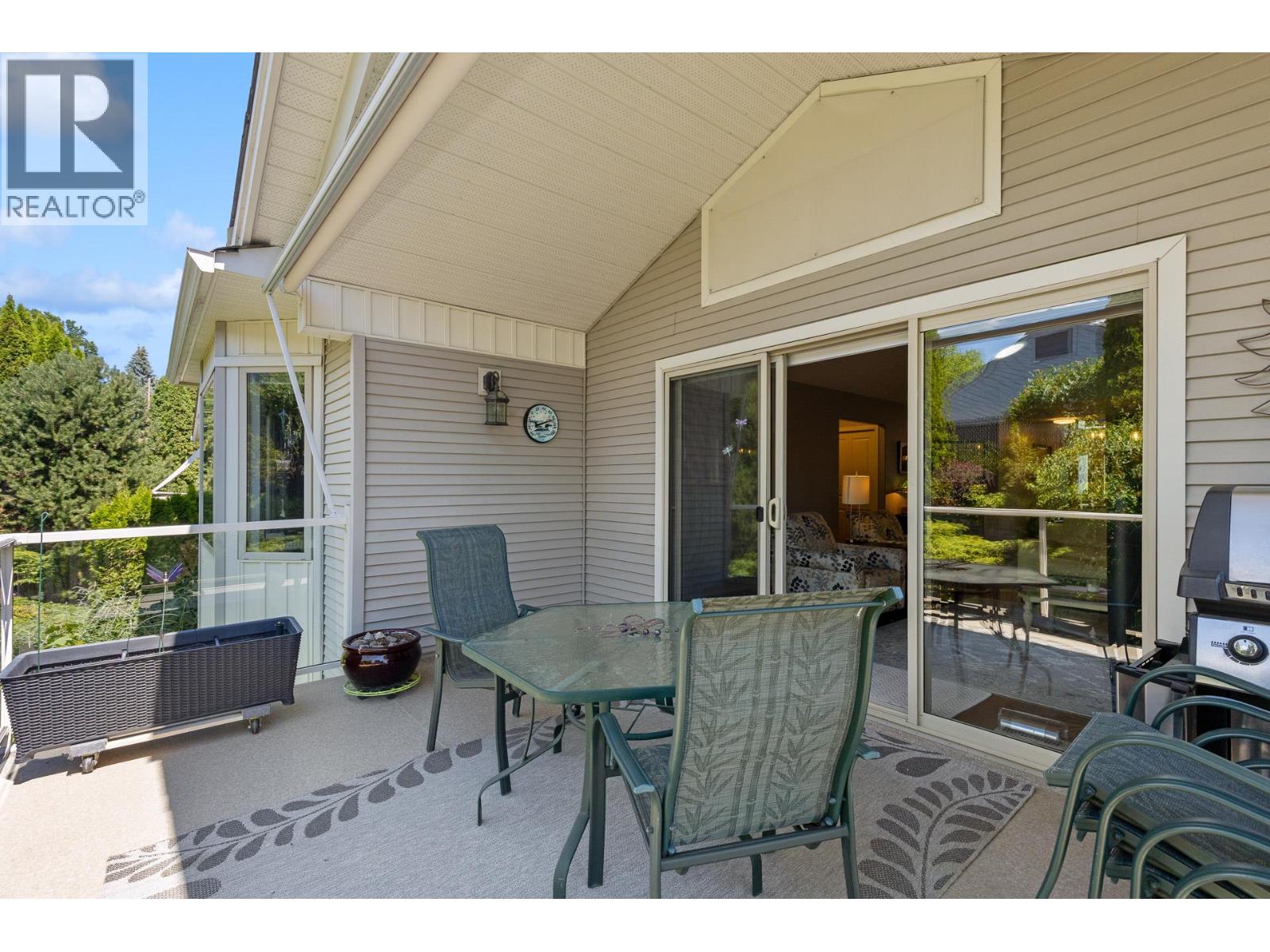 #10 2100 Boucherie Road - 17