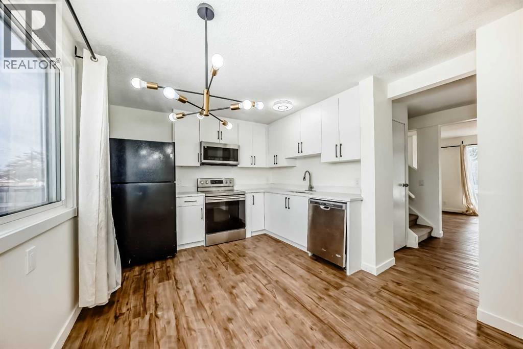 25 Erin Ridge Road SE - 1
