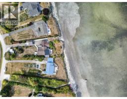 287 Price Rd, Salt Spring, BC V8K2E9 Photo 12