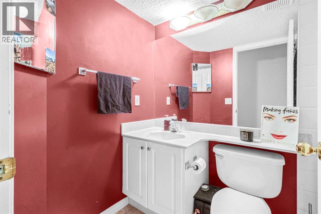 #102 139 26 Avenue NW - Image 18