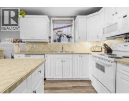 102, 139 26 Avenue Nw, Calgary, AB T2M2C8 Photo 9