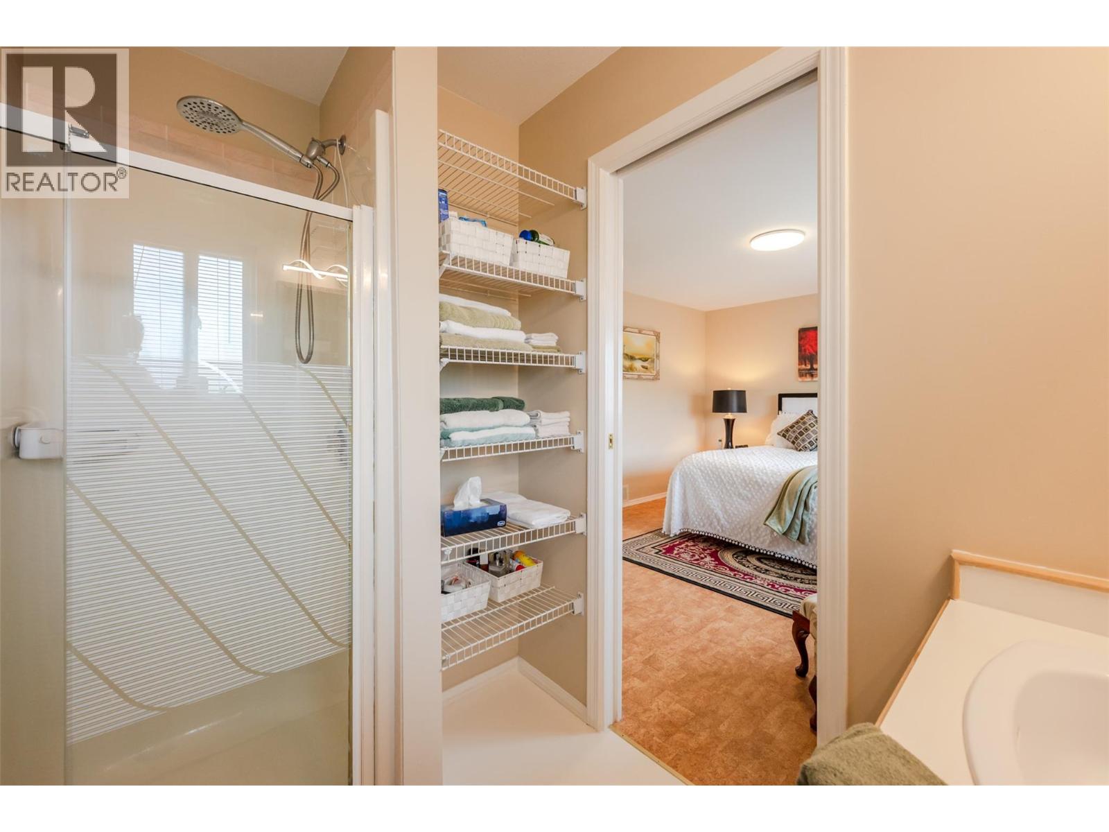 155 Wyles Crescent - 40