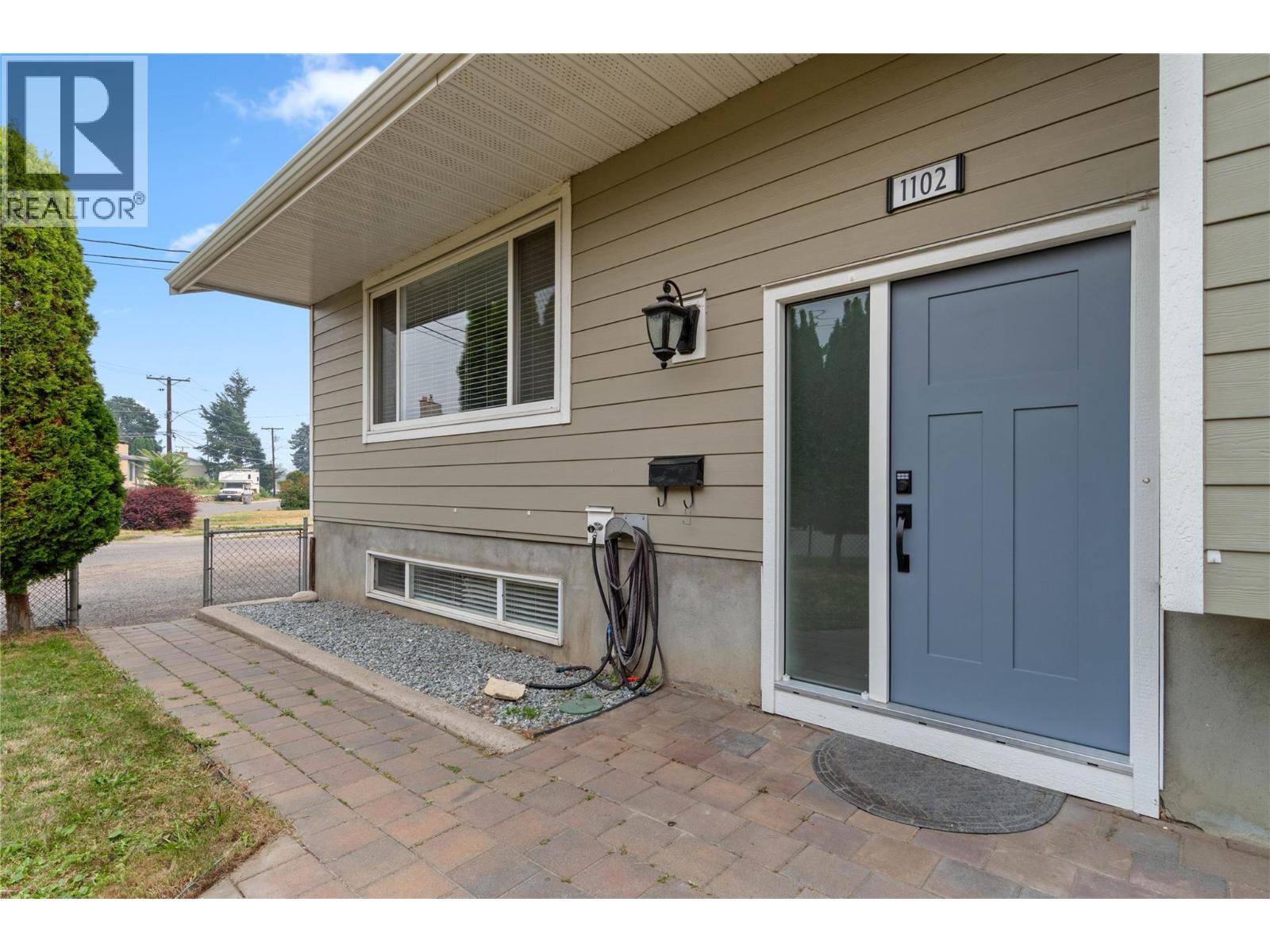 1102 KEMANO Street - 32