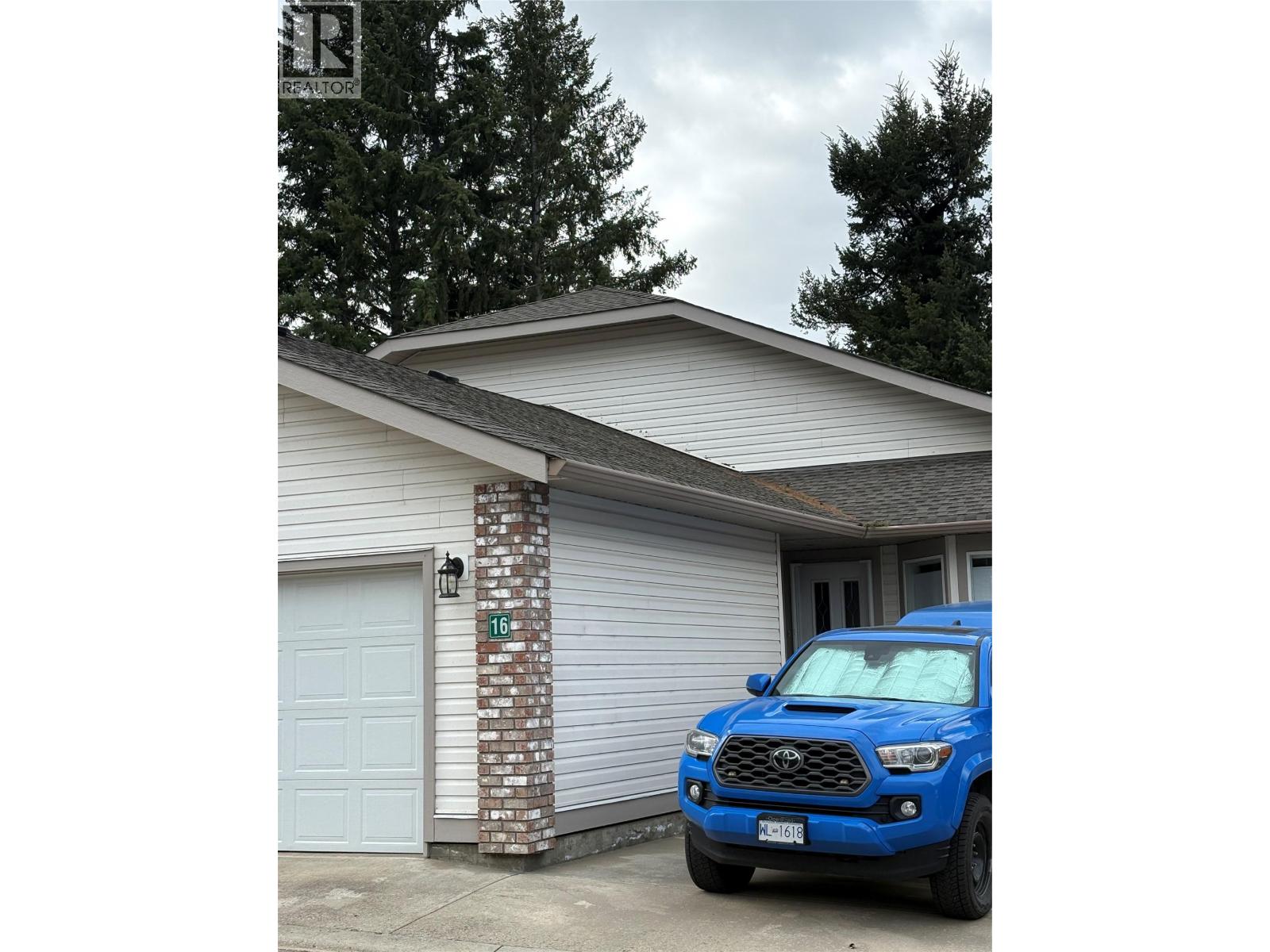 #16 312 Arbutus Street - 59
