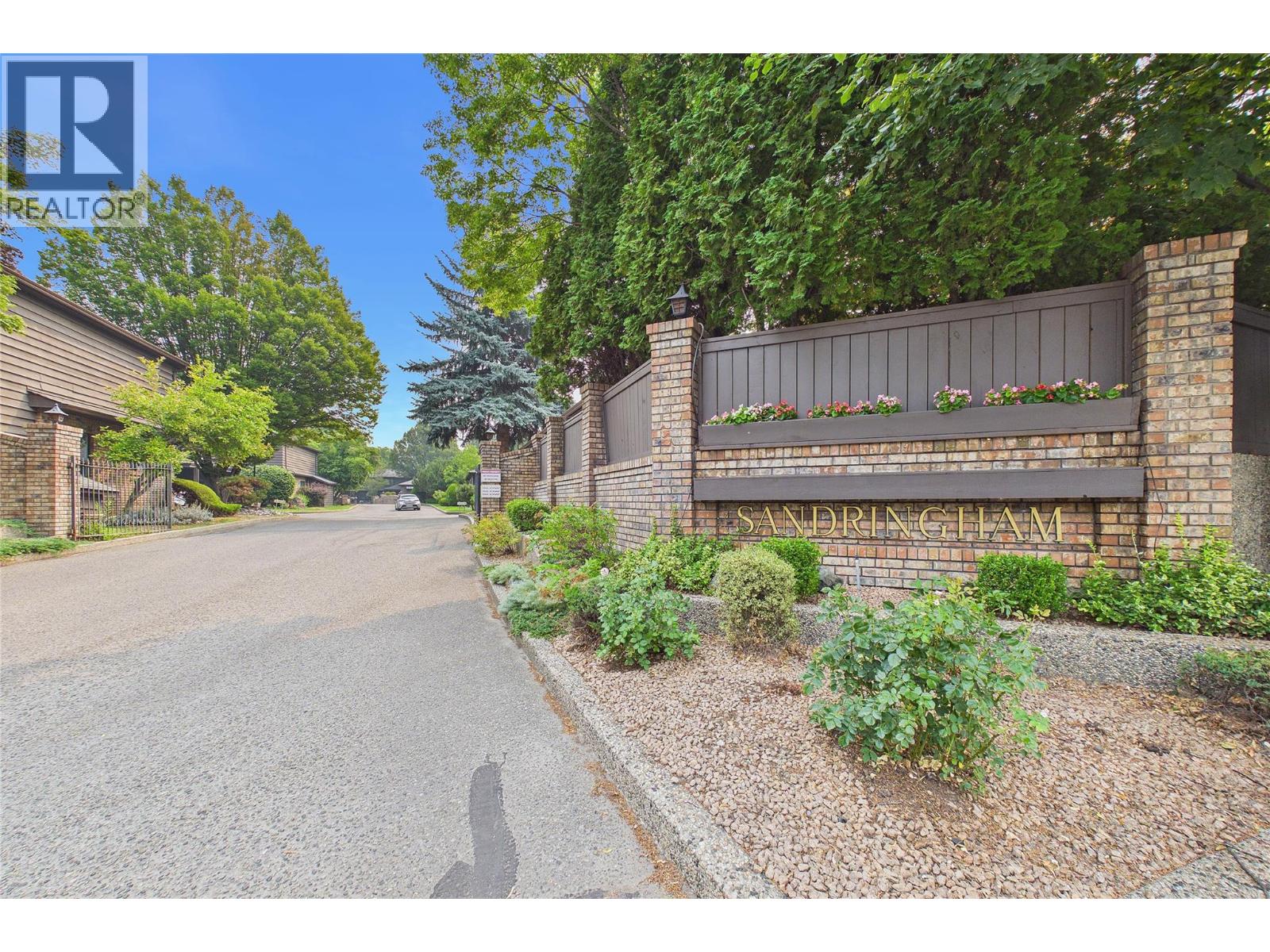 105 1995 Burtch Road, Kelowna