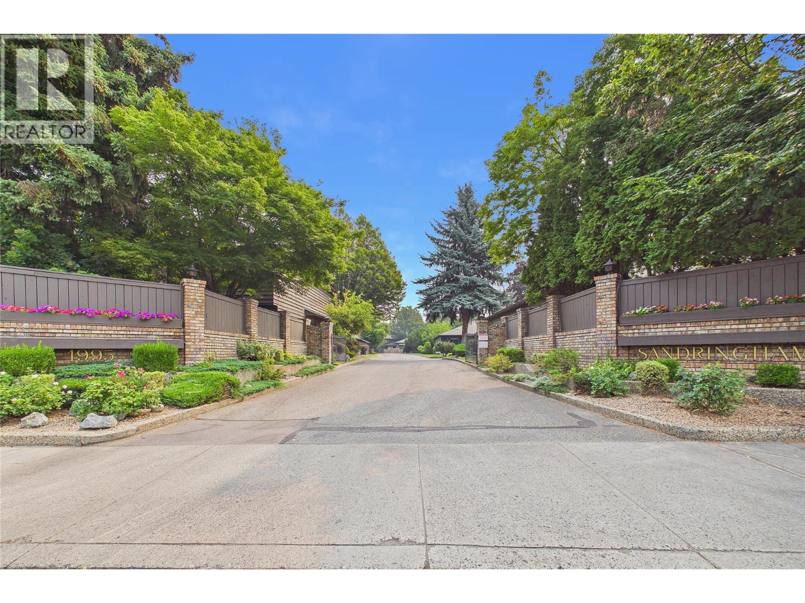 105 1995 Burtch Road, Kelowna