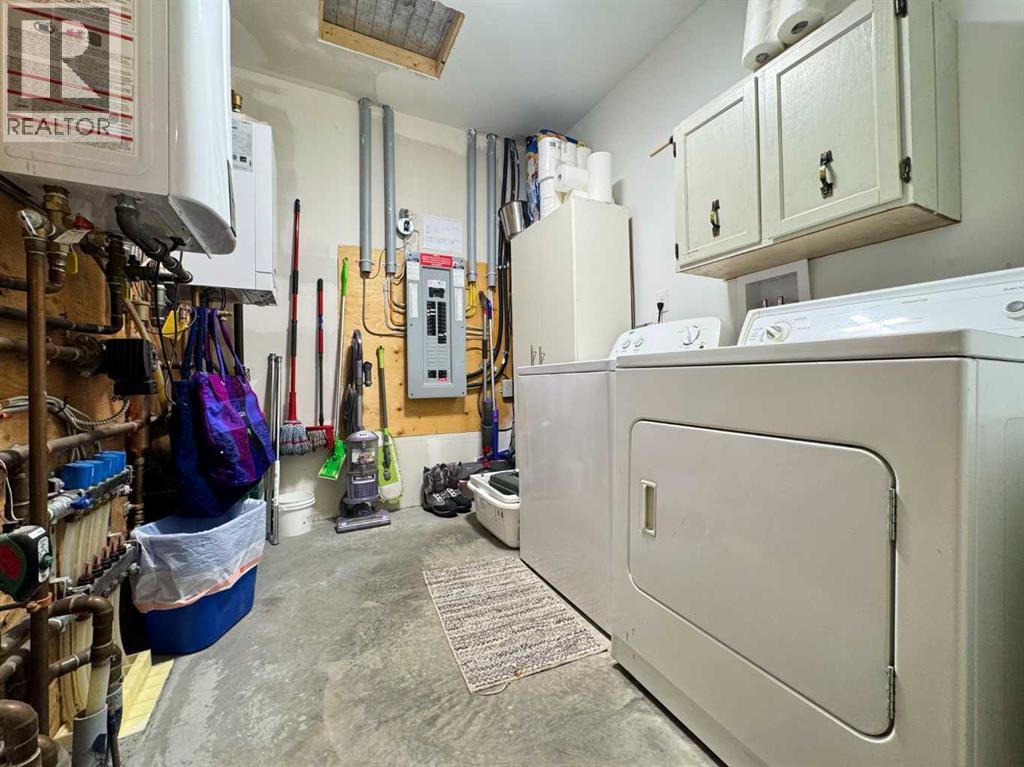 412 Queen Avenue - Photo 24