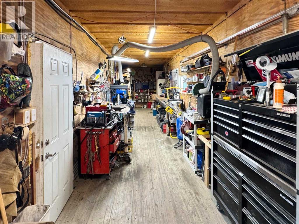 412 Queen Avenue - Photo 46