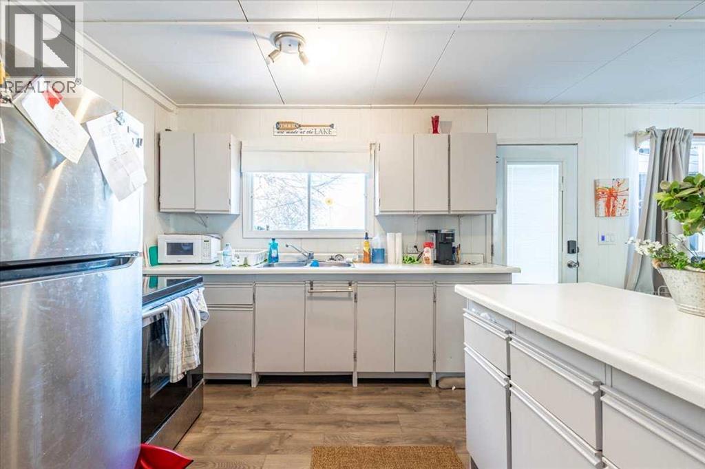 125 Poplar Bay - 7