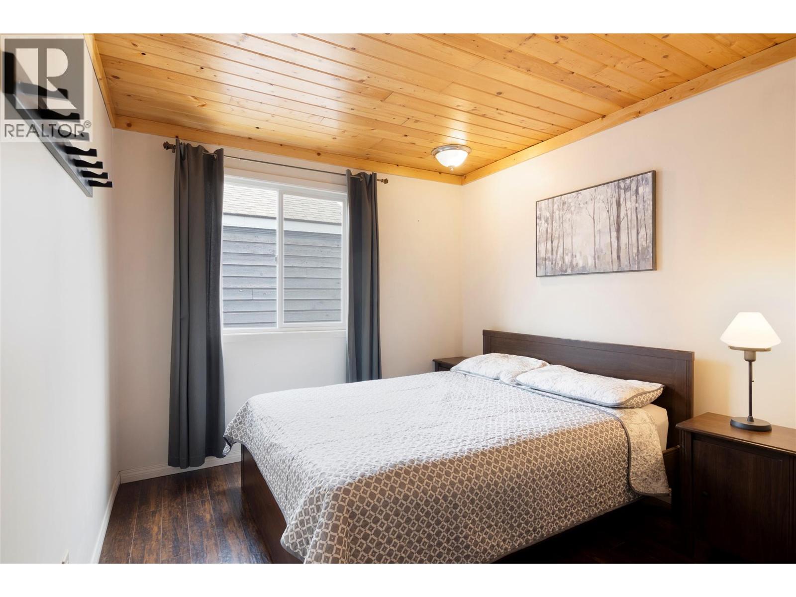 1852 Corbin Place - 26