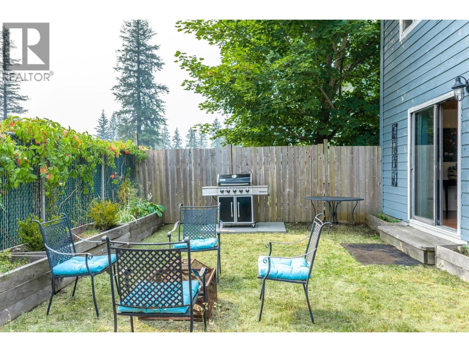 1852 Corbin Place - 3